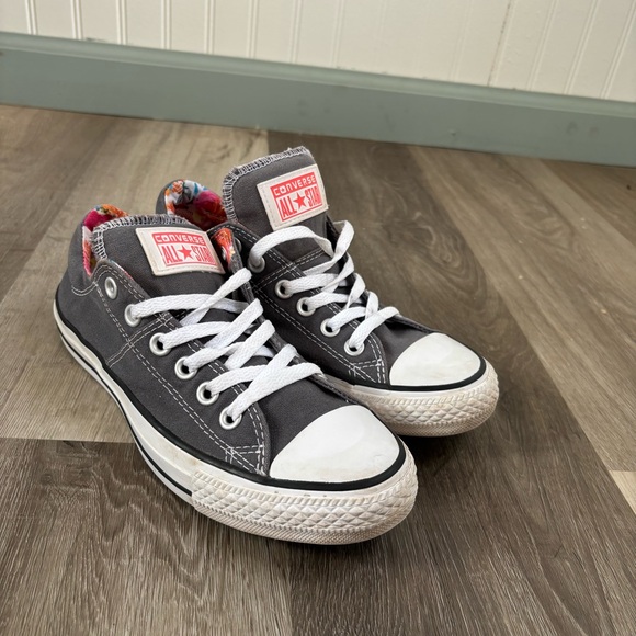 Converse All Star Low Top Gray Floral Sneakers Women’s Size 7 - Picture 2 of 12